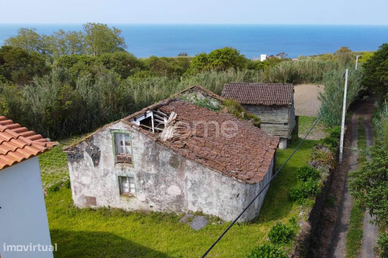 Propriedade com Ruína e Vista Mar – Candelária, São Miguel - Grande imagem: 4/14