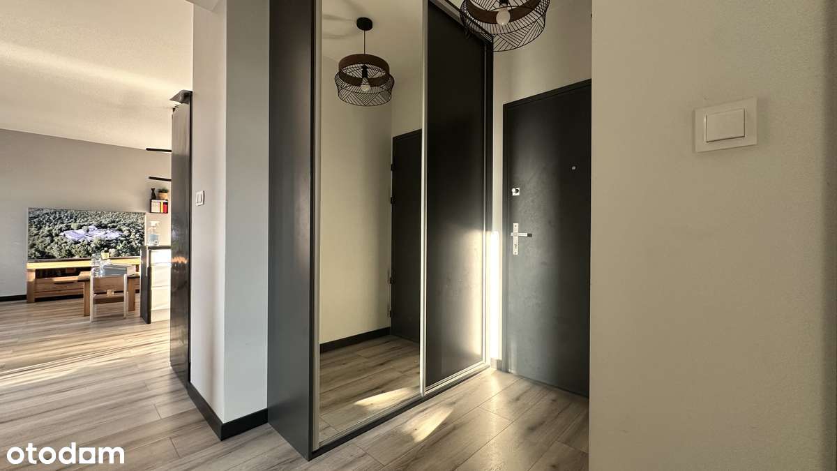 3 pokojowe z dużą loggią w nowym budynku | garderoba-7