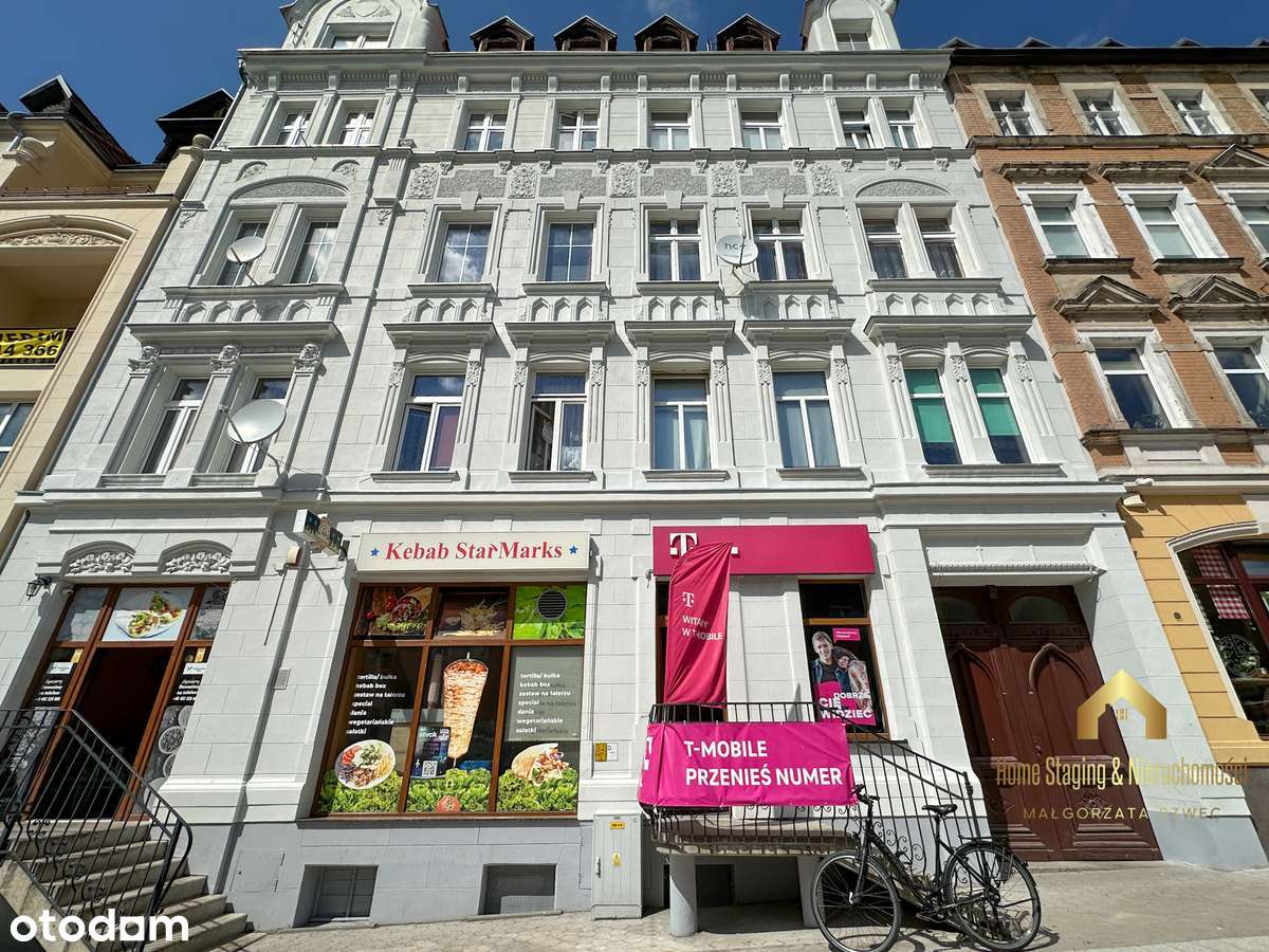 NOWA CENA!2-pokojowe na Boh.Getta + pomieszczenie na biuro/garderobę-0