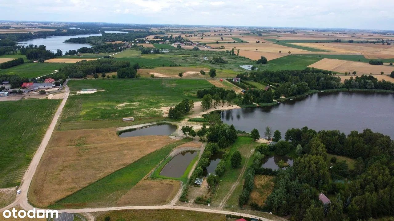 Działka budowlana nad jeziorem