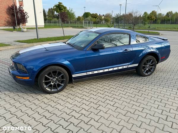 Ford Mustang 4.0 V6 - 5