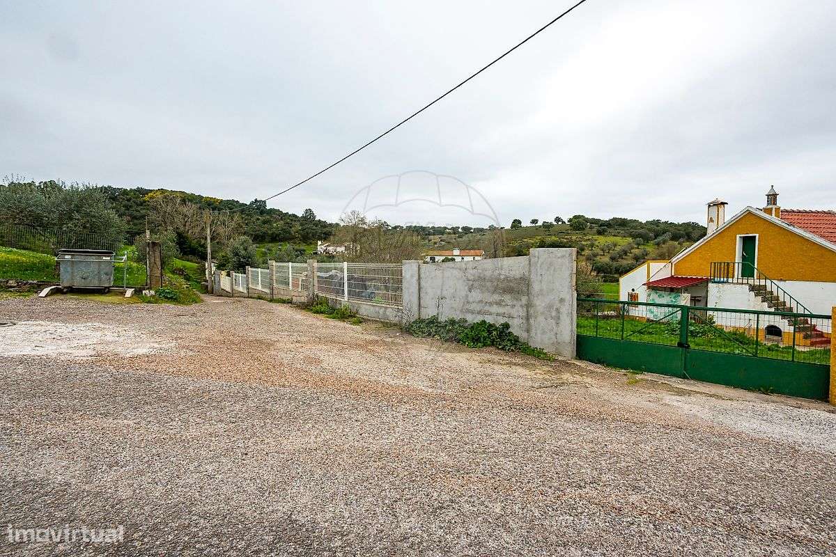 Moradia T2 para venda - Grande imagem: 2/50