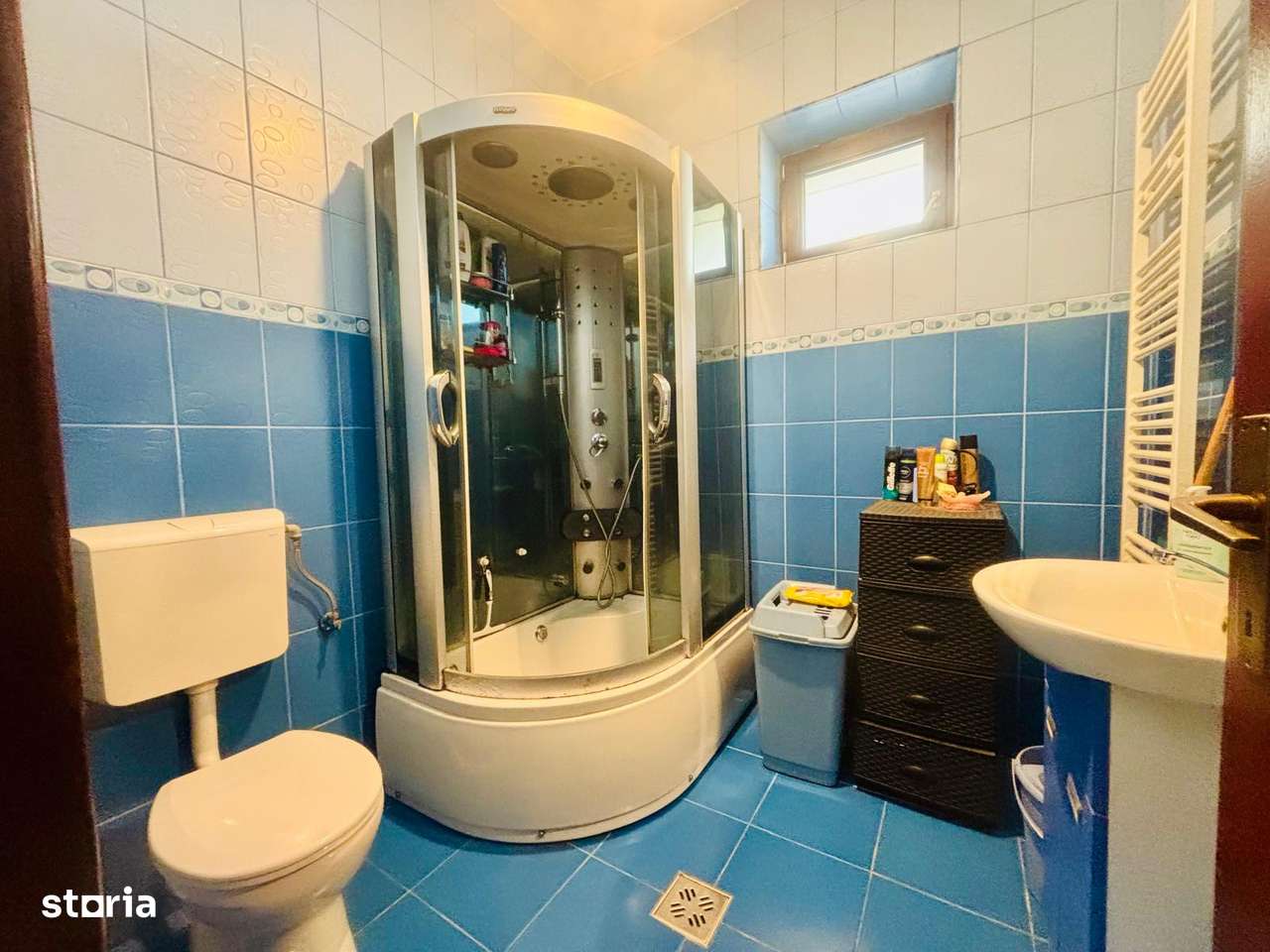 Casă cu 3 camere, curte și garaj în Baia Mare-5