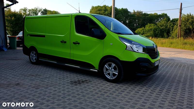 Renault Trafic - 2