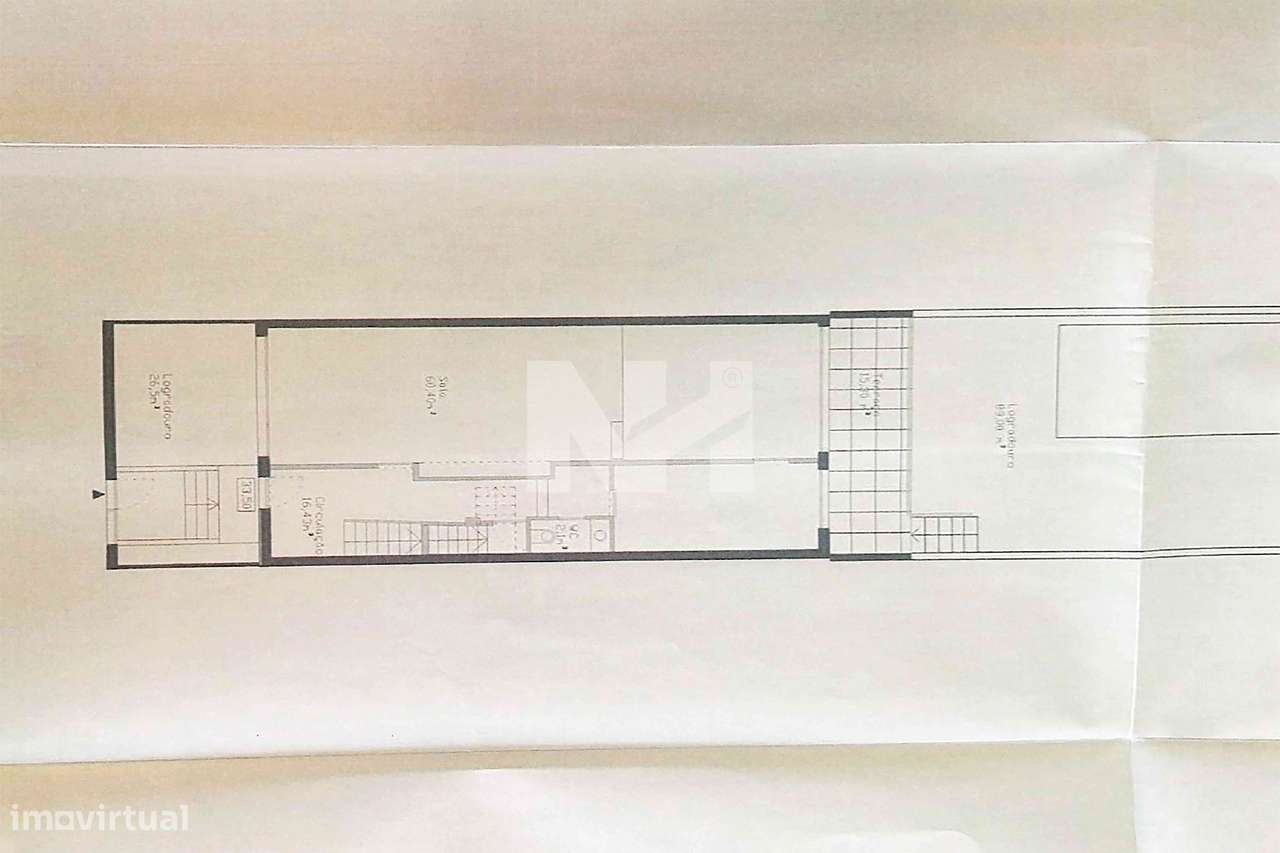 Moradia T4 Contemporânea | 4 Suites | C/ Piscina-47