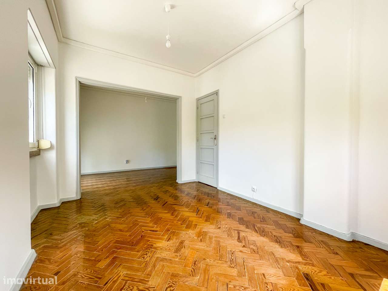 T1 com Varanda - Mina de Água - Amadora - Grande imagem: 1/26