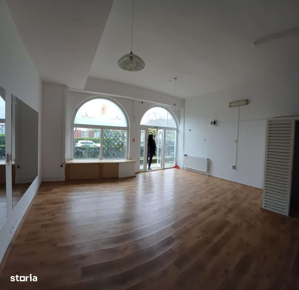 Delfinariu -spatiu comercial 35 mp - Imagine principală: 3/3