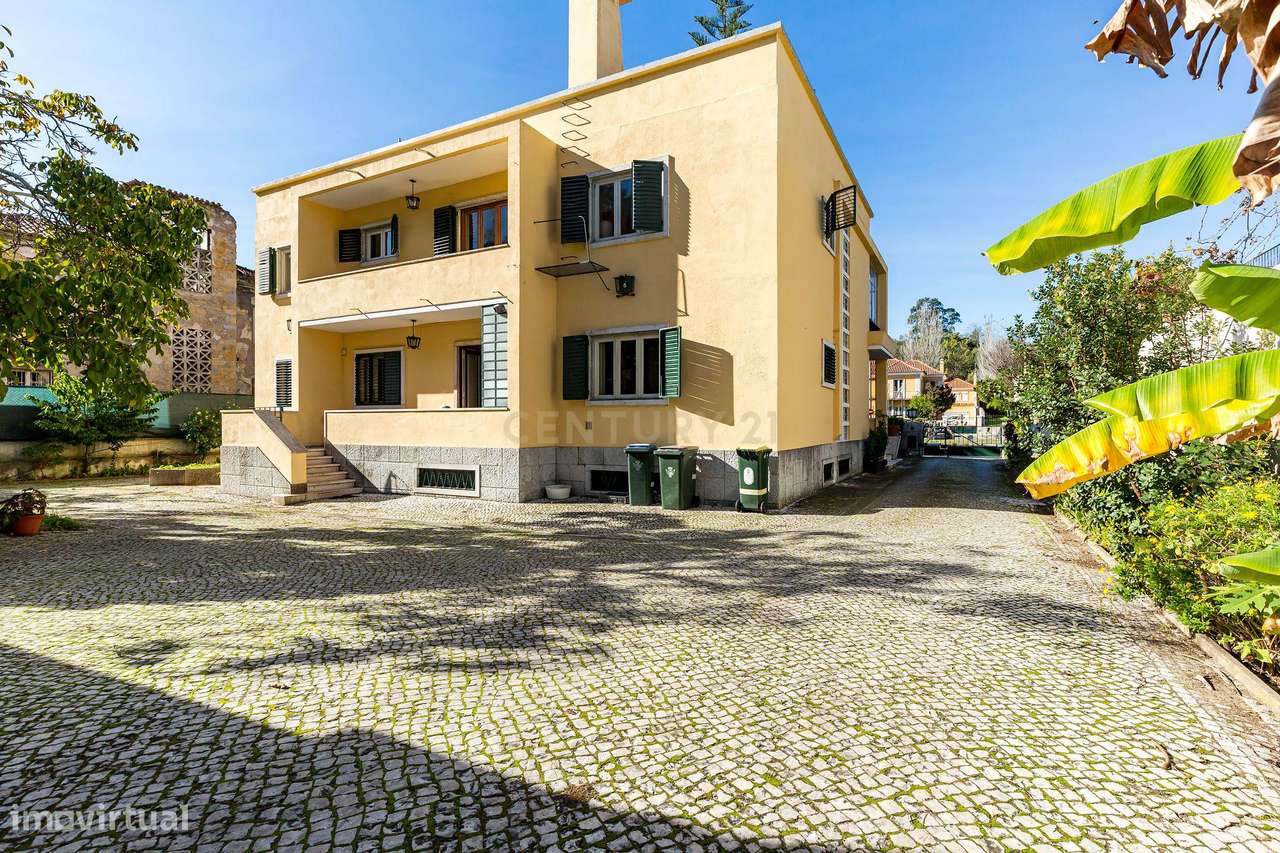 Charmosa Moradia em Alvalade para venda-6