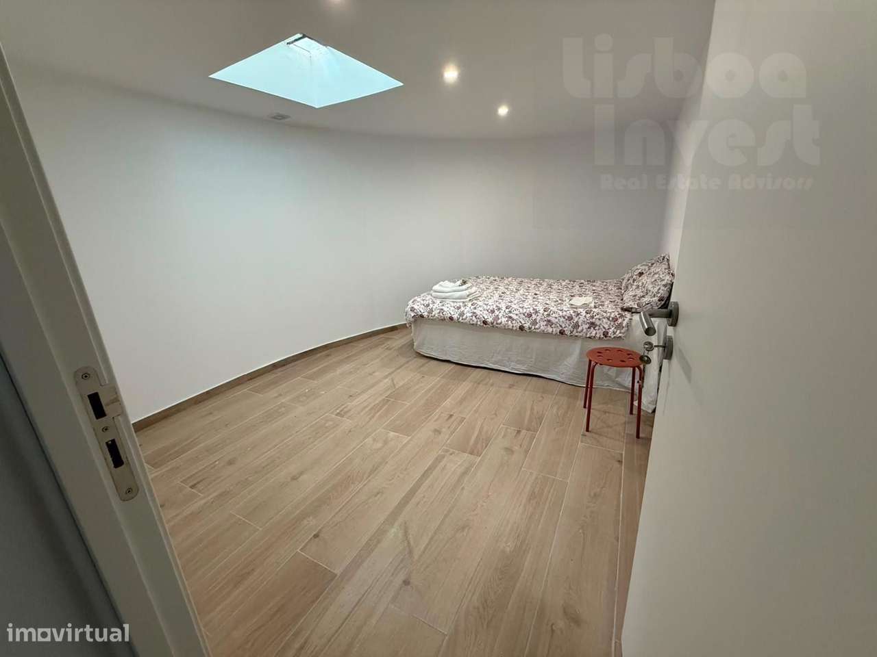 T4 Duplex totalmente remodelado na zona de Campolide-12