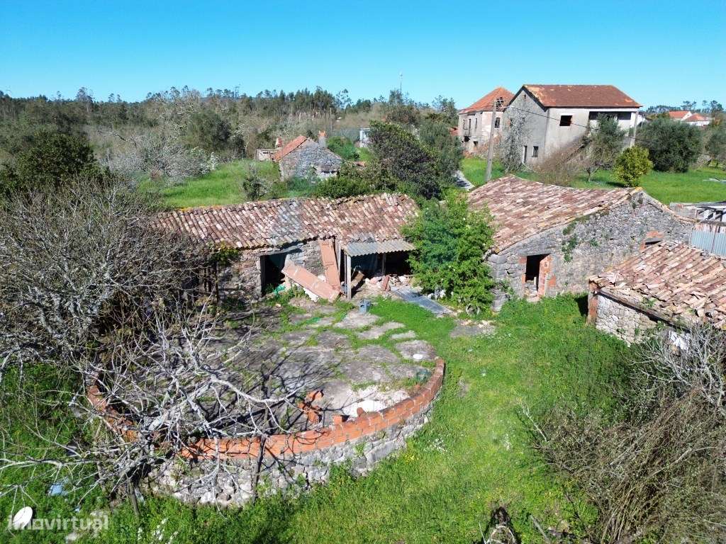 Ruína em Pedra para Recuperar - Pombal-0