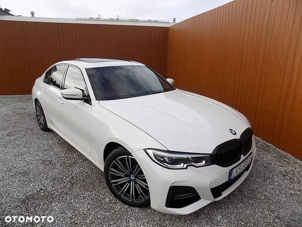 BMW Seria 3 330i M Sport sport - 1