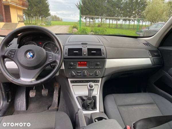 BMW X3 2.0d - 11