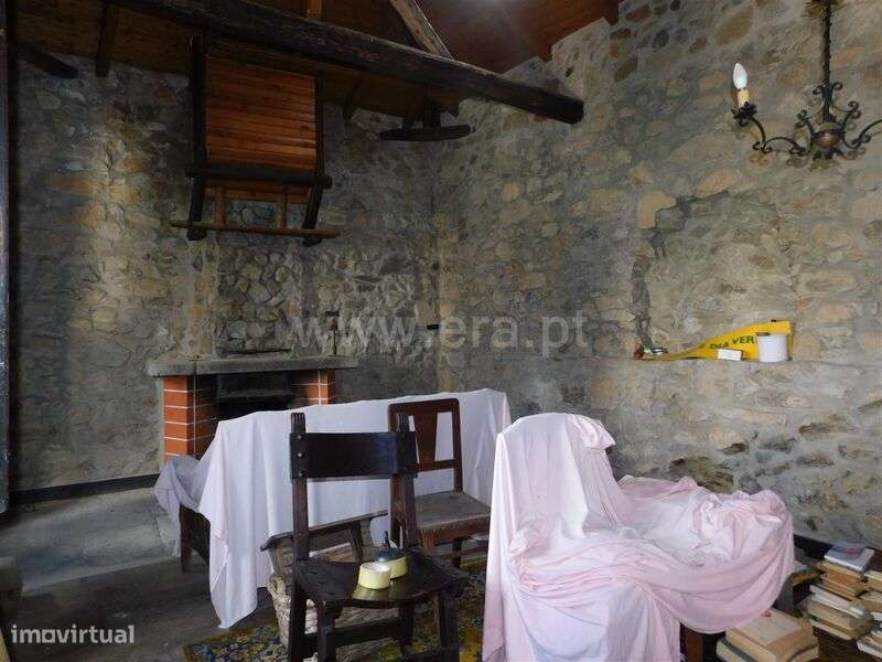 Moradia Geminada T4 / Fundão, Alcaria - Grande imagem: 5/20