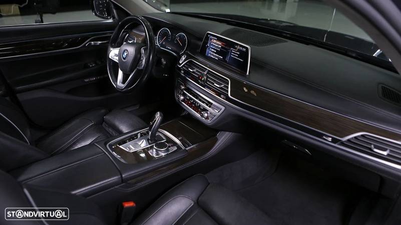 BMW 730 Ld - 11