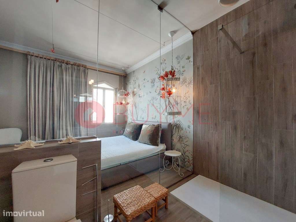 Apartamento T1+1 remodelado com vista mar em primeira linha - Quart...-10