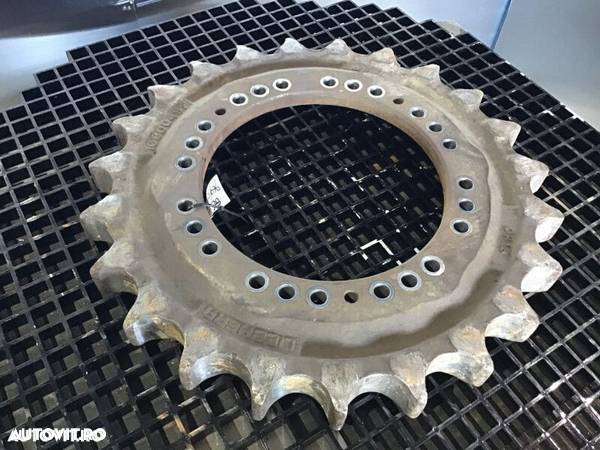 Sprocket - roata motrica orice tip excavator / utilaj pe senile - 1