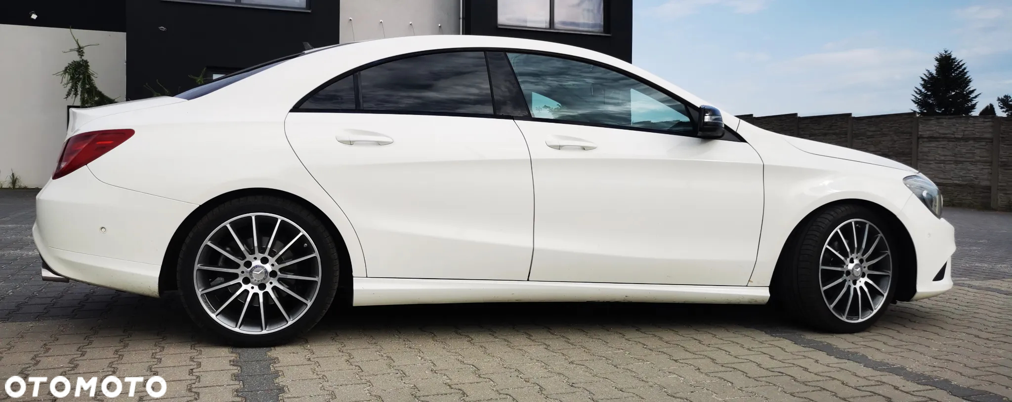 Mercedes-Benz CLA 200 7G-DCT - 6