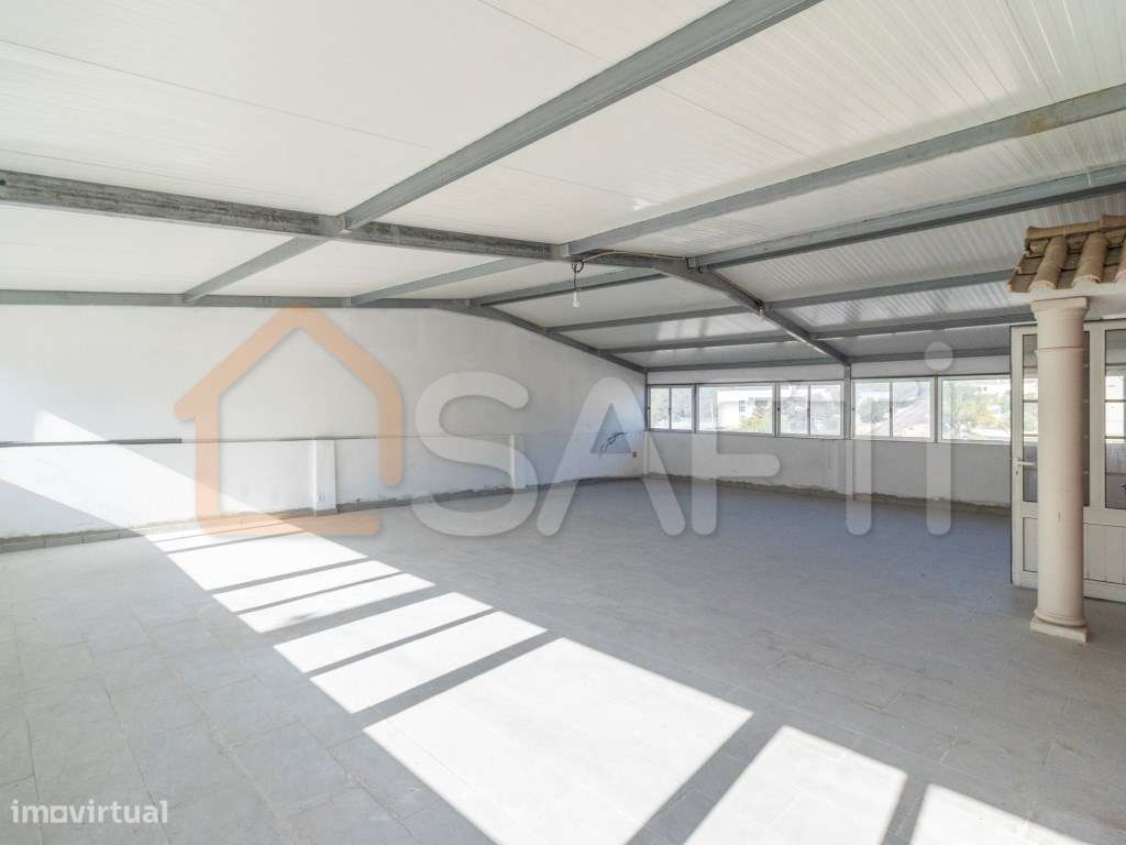 Espaço para comercido - Grande imagem: 4/15