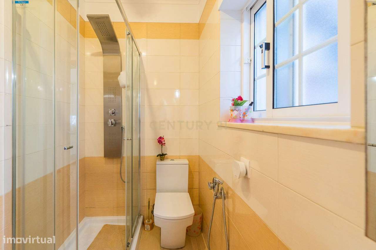 Moradia T4 com piscina-41