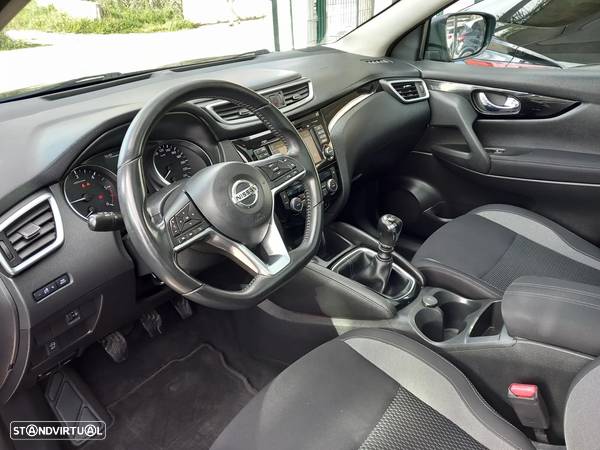 Nissan Qashqai 1.5 dCi N-Connecta Business - 15