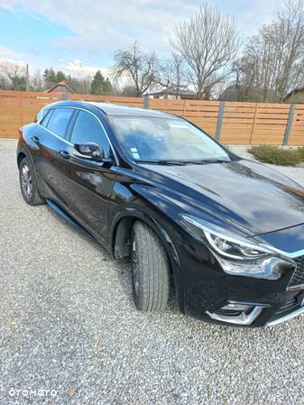 Infiniti Q30 1.5d Business 7DCT - 7