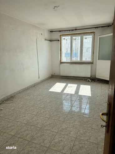 De vanzare – Apartament 3 camere | Strada Margeanului, Rahova-7
