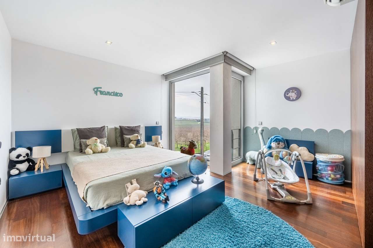 Moradia T3 + escritório em Sande São Lourenço -Guimarães-32