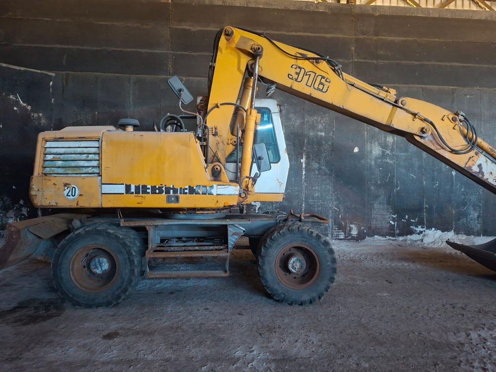 Liebherr 316 1999