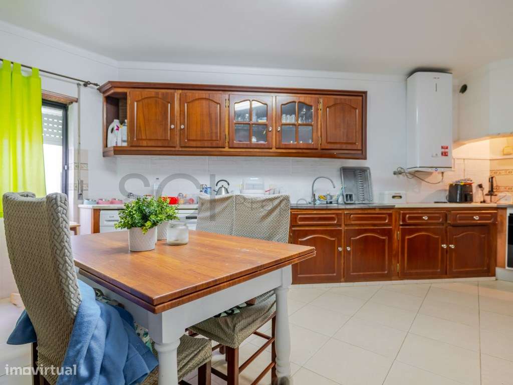 Apartamento com três quartos, numa zona central da Cidade de Serpa - Grande imagem: 5/22