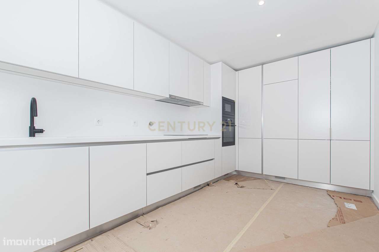 Apartamento T2 Urbanização Neudel com Terraço - Novo - Grande imagem: 4/20