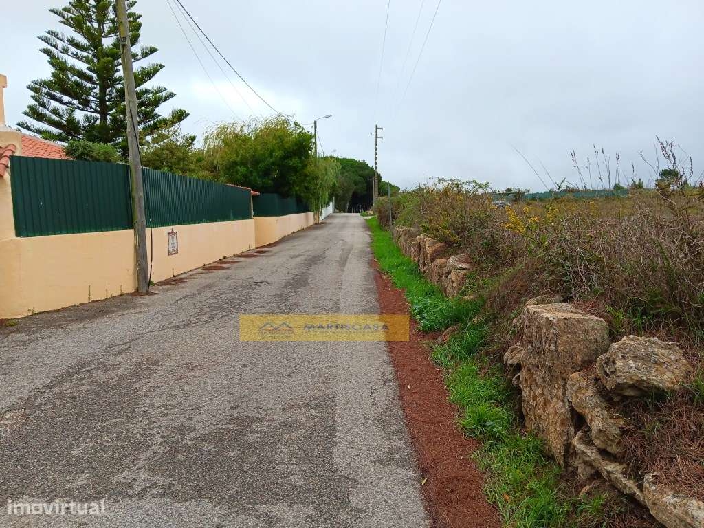 MORADIA DE LUXO V3 COM PISCINA e QUINTA- TERRUGEM-52