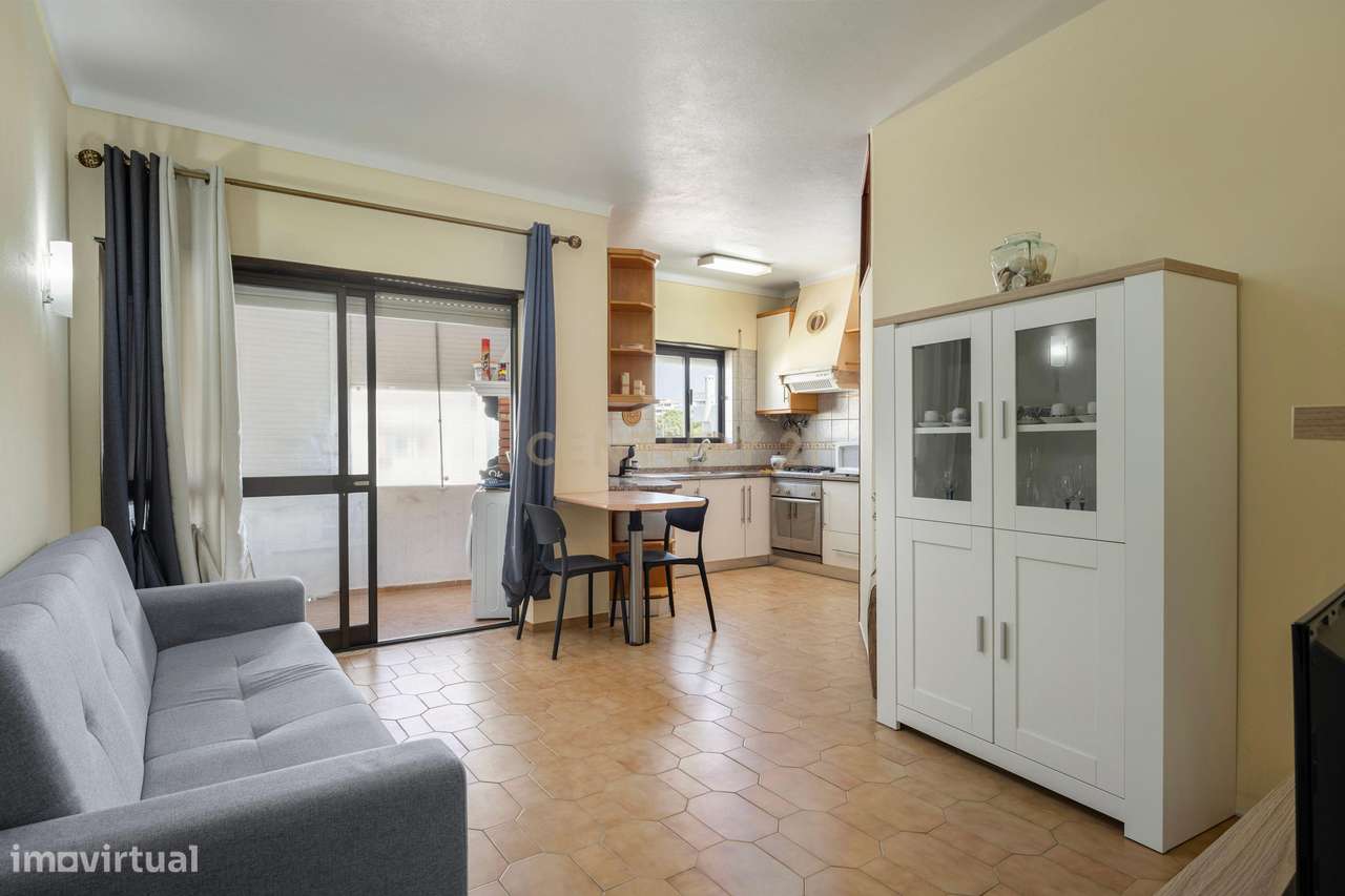 Apartamento T1+1 em excelente estado !-2
