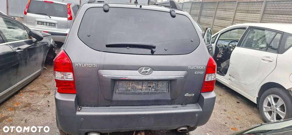 Hyundai Tucson I belka wzmocnienie zderzaka tył - 1