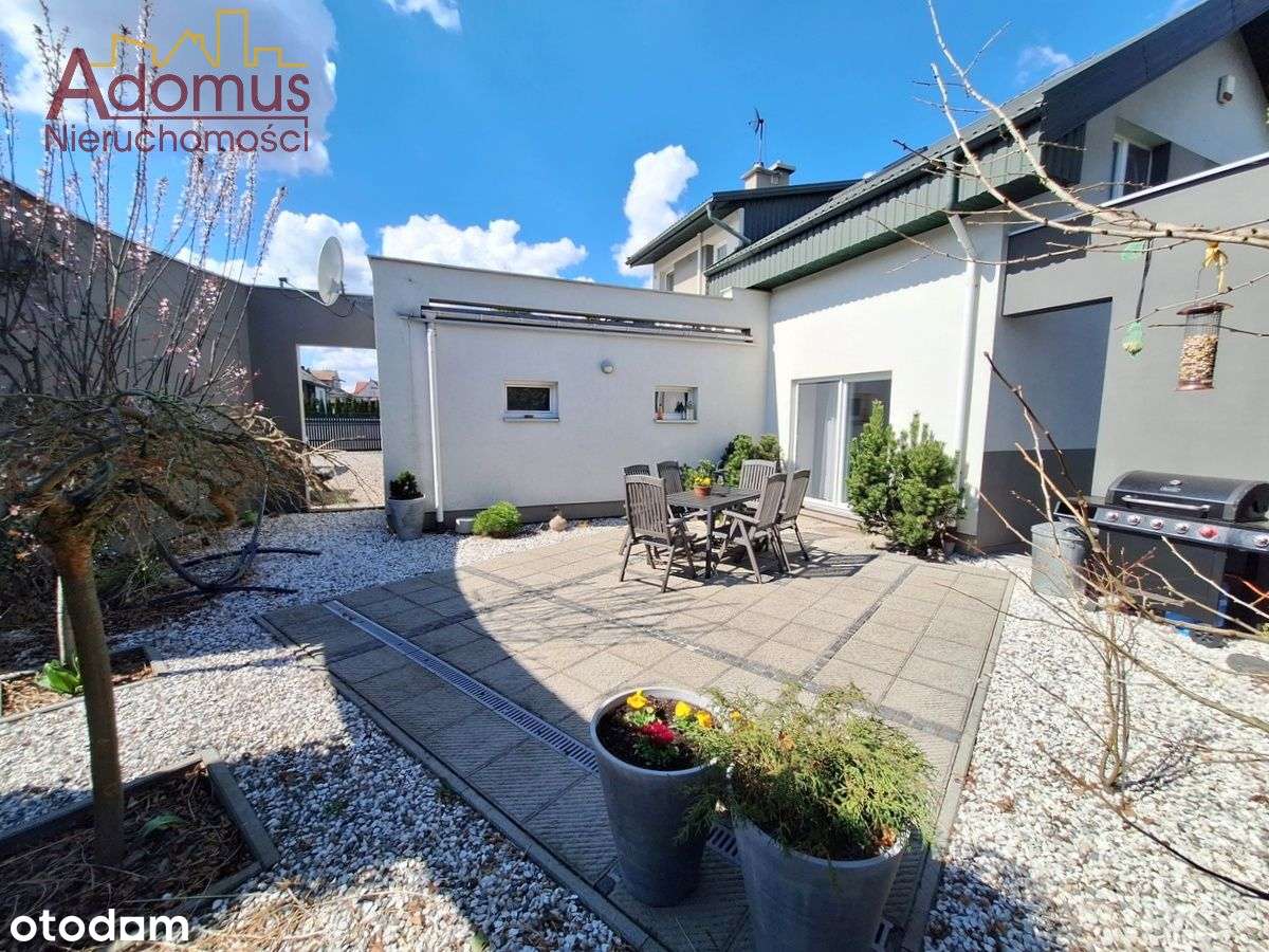 Nowoczesny dom w centrum Koszyc Wielkich - Pełny obrazek: 4/20