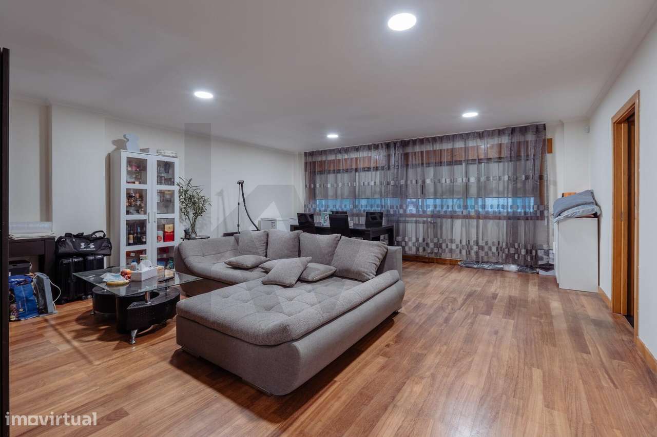 Magnifico Apartamento T3 na 2 linha mar  em Espinho - Grande imagem: 2/27