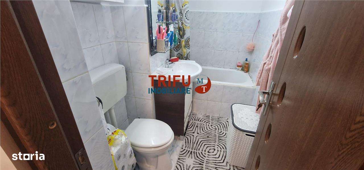 Garsoniera mobilata utilata de vanzare zona Stadion-3