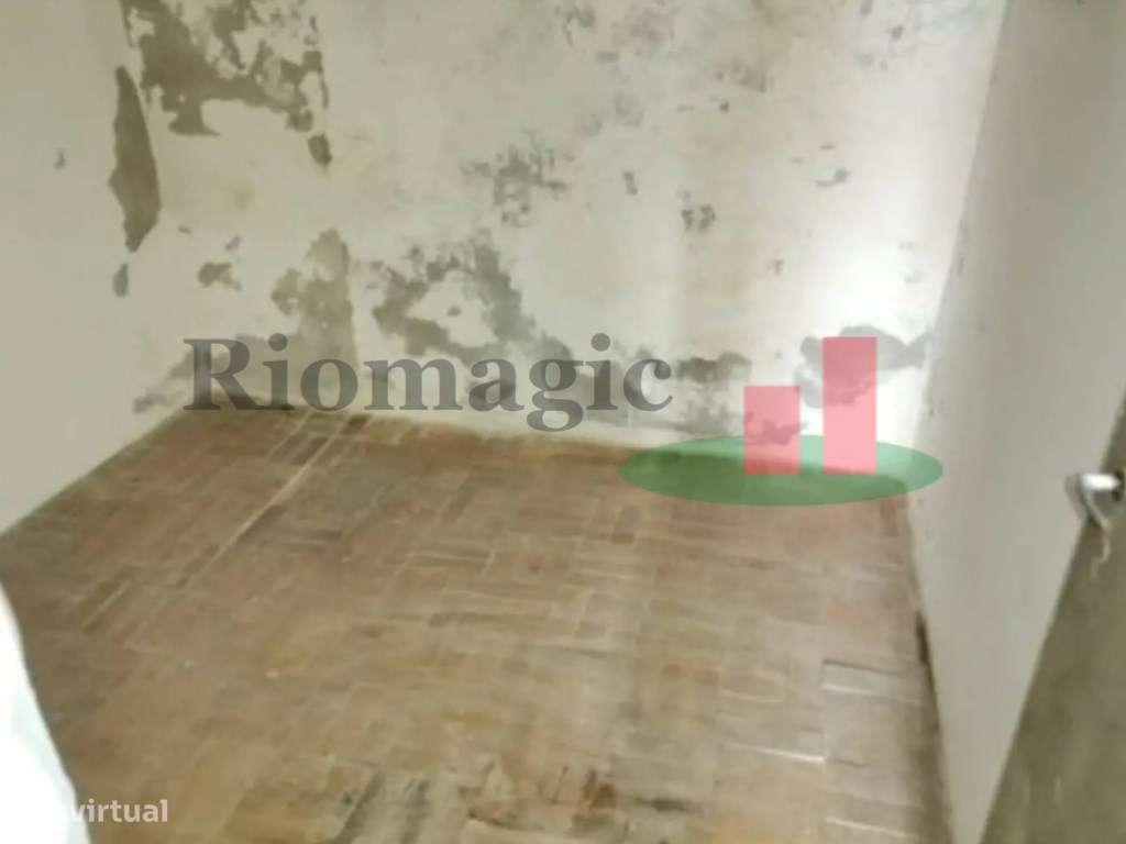Moradia T2 para reabilitação em Aljubarrota ****RIOMAGIC**** - Grande imagem: 5/10