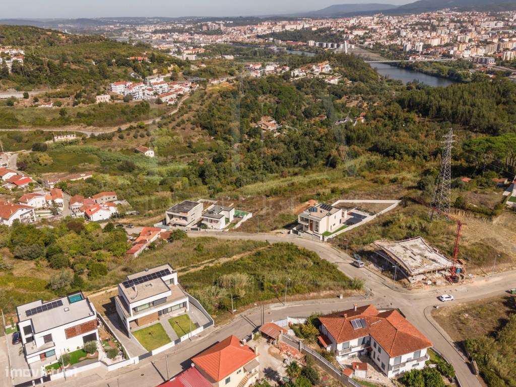 Terreno com projeto aprovado | Rua da Quinta do Canal, Coimbra-18