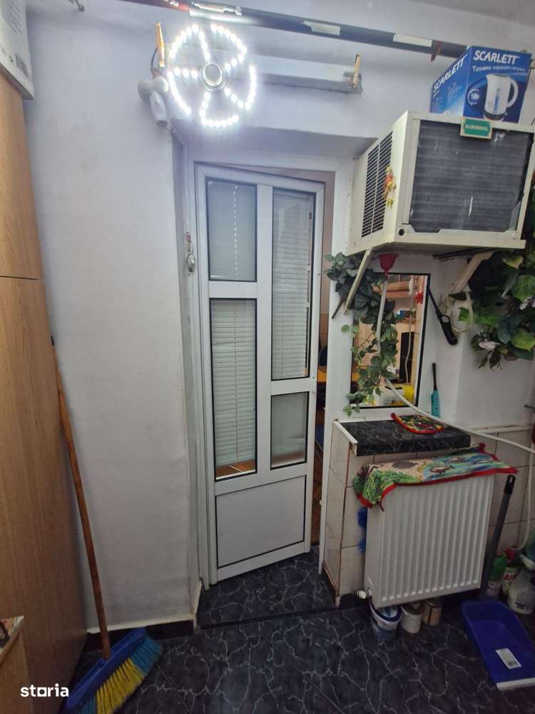 Decomandat, et. 3/4, centrală termică, Brazda-Facultatea Spiru Haret-6