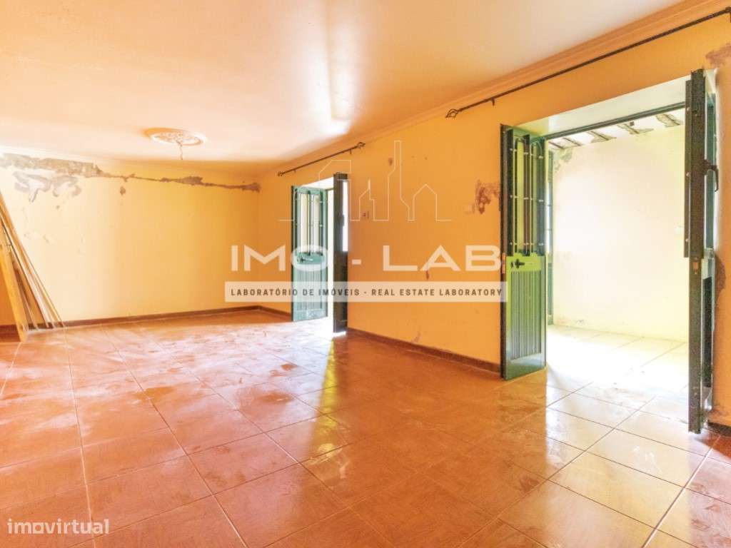 Moradia T2 - Ampla Garagem - Câmara de Lobos-33