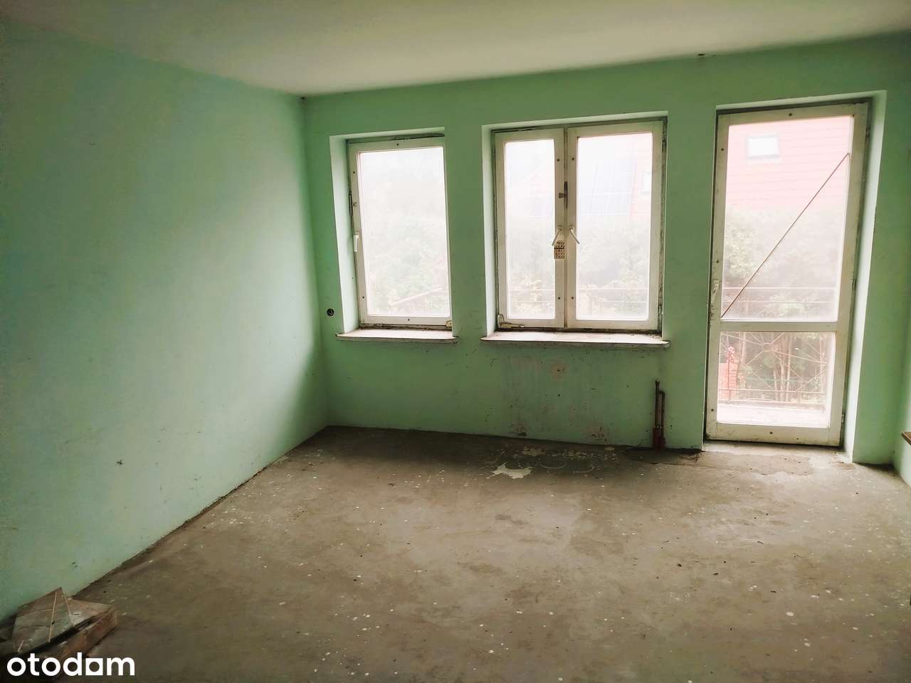 Dom z ogromnym potencjałem — Ostrowiec Świętokrzyski, ul. Plenerowa-18