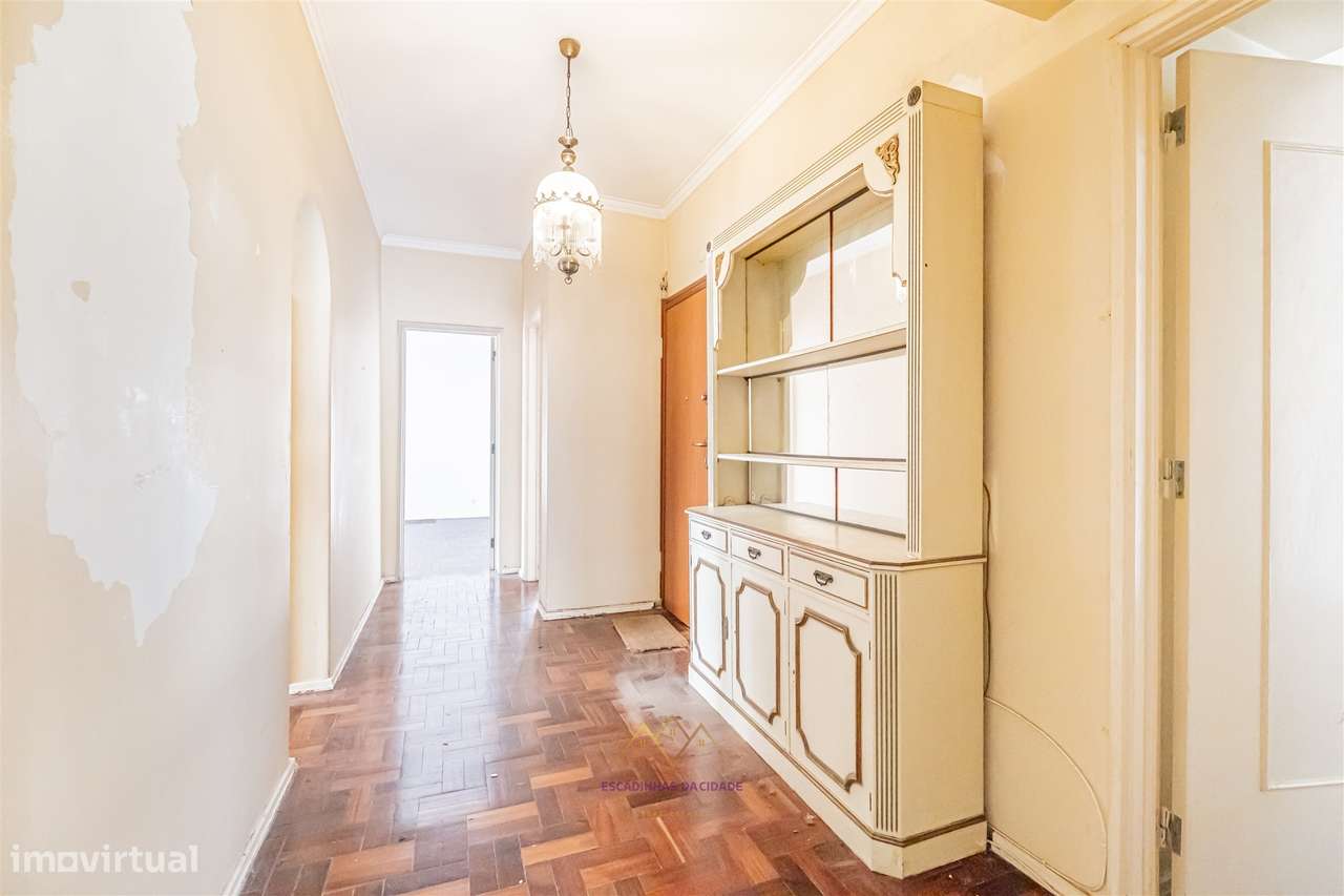 T3 com 2 Salas: o espaço ideal para a sua família crescer com conforto-9
