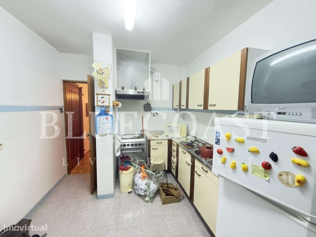 Apartamento de 4 assoalhadas com Excelente Localização e Ampla Ofer...-6