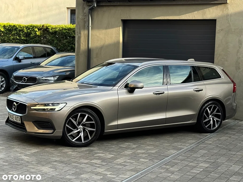 Volvo V60 T5 Geartronic Momentum Pro - 18