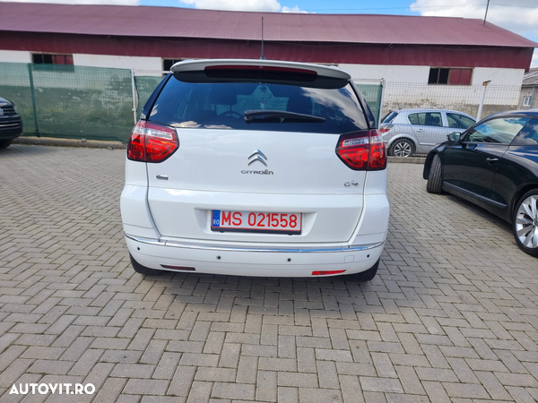 Citroën C4 Picasso 1.6 e-HDi FAP EGS6 Exclusive - 8