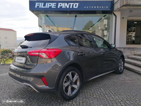 Ford Focus 1.0 EcoBoost Active X - 4