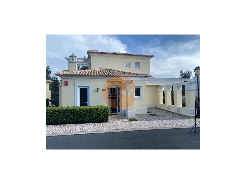 (GOLDEN VISA )Moradia de tipologia V2 de sonho num aldeamento no Ca... - Grande imagem: 5/50