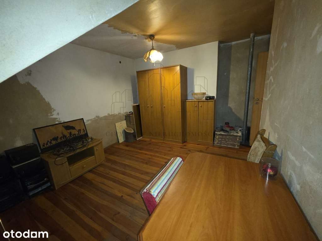 Mieszkanie w Trzebnicy z potencjałem do remontu-2