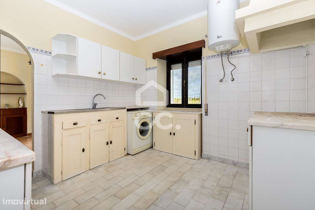 Moradia T2 de Rés do Chão c/ Terreno de 347 m² | S. Miguel de Machede,-11