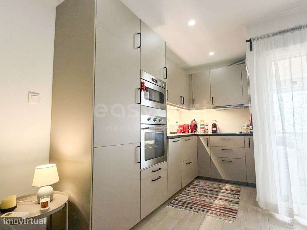 Apartamento T0+1 Remodelado na Avenida das Comunidades Lusíadas, Cl... - Grande imagem: 4/20